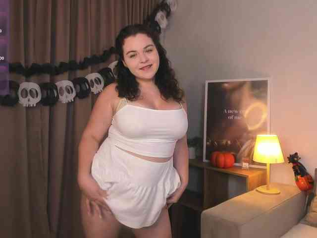 ElinaStarr webcam