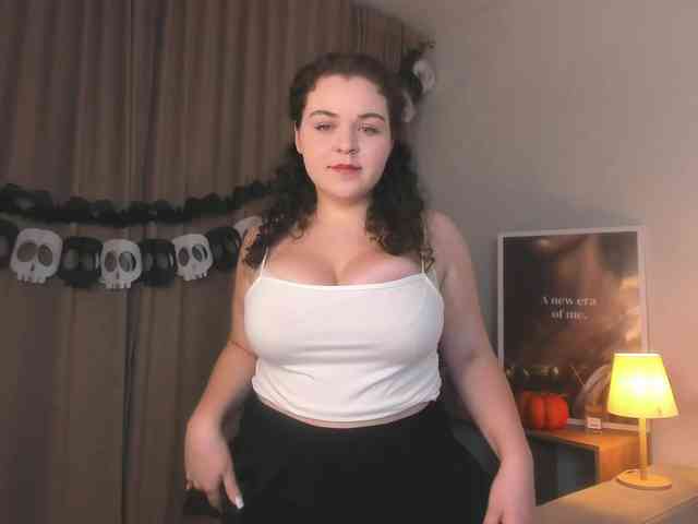 ElinaStarr webcam
