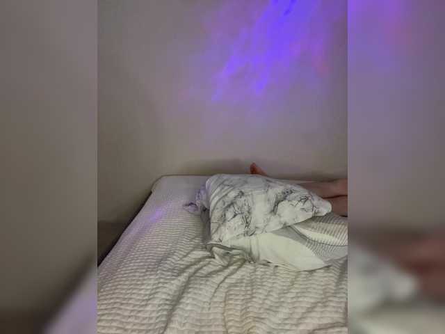 Entrez le videochat erotique avec le
modèle aesstheticss aesstheticss