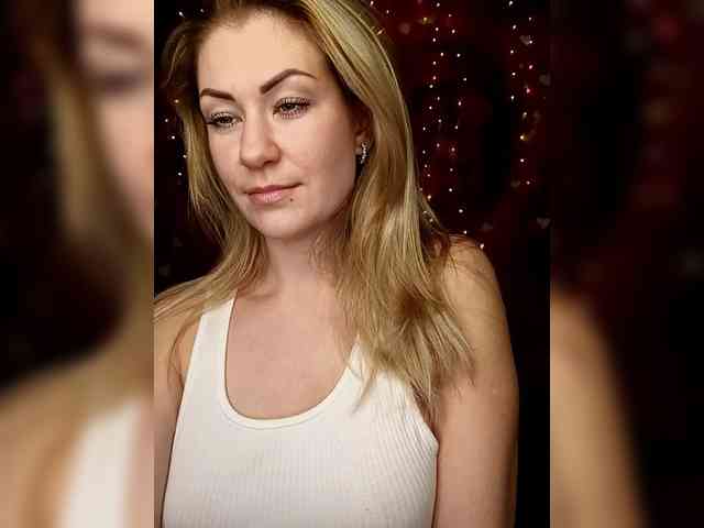 EnergyGirl webcam