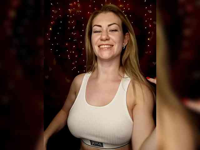 EnergyGirl webcam