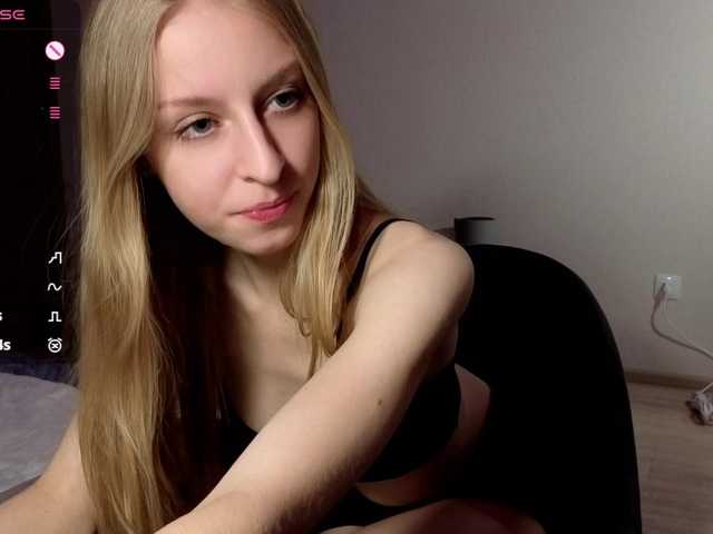 Sweet-zz-Gold webcam