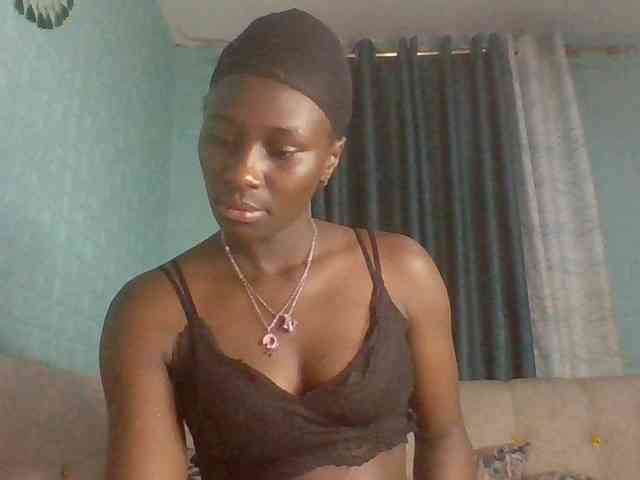 Sweet-Melanin webcam