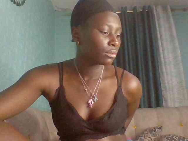 Sweet-Melanin webcam