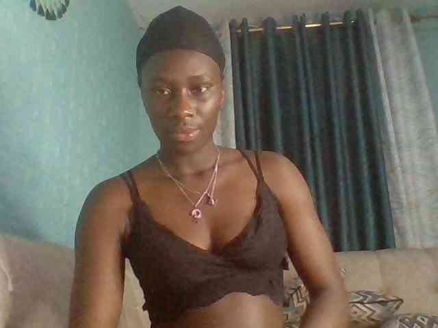 Sweet-Melanin webcam