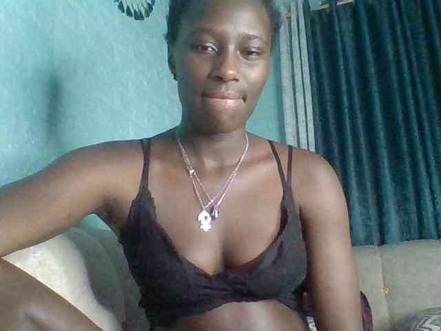 Sweet-Melanin webcam