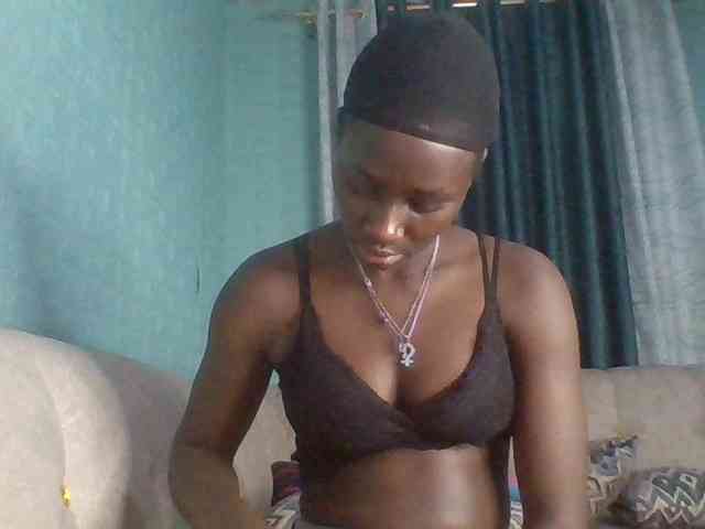 Sweet-Melanin webcam