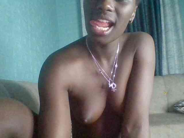 Sweet-Melanin webcam