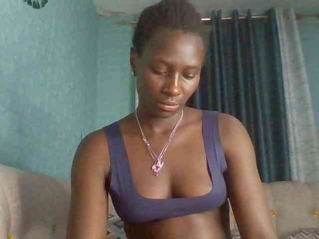 Sweet-Melanin webcam