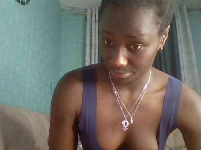 Sweet-Melanin webcam