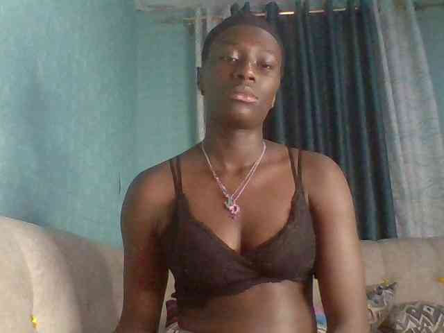 Sweet-Melanin webcam