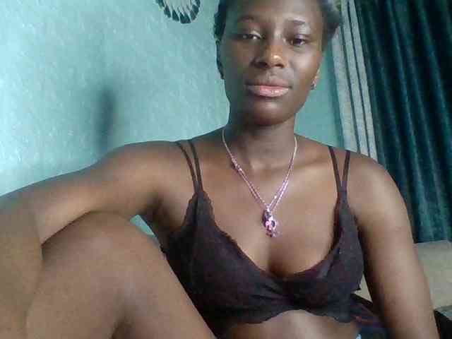 Sweet-Melanin webcam