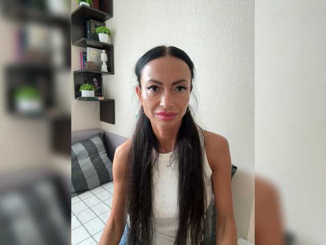 AdrienneBourget webcam