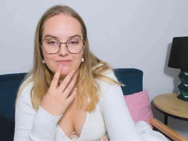AlicePretty69 webcam
