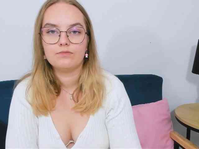 AlicePretty69 webcam