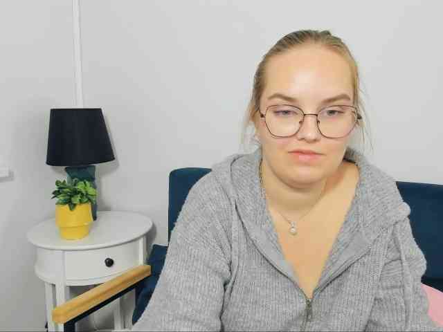 AlicePretty69 webcam