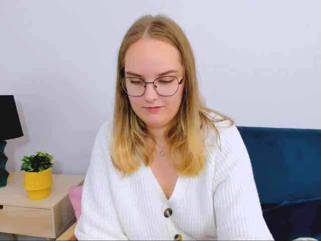 AlicePretty69 webcam
