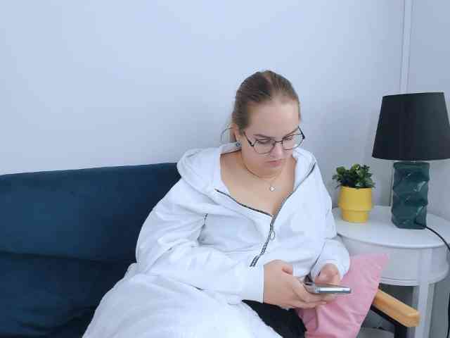 AlicePretty69 webcam