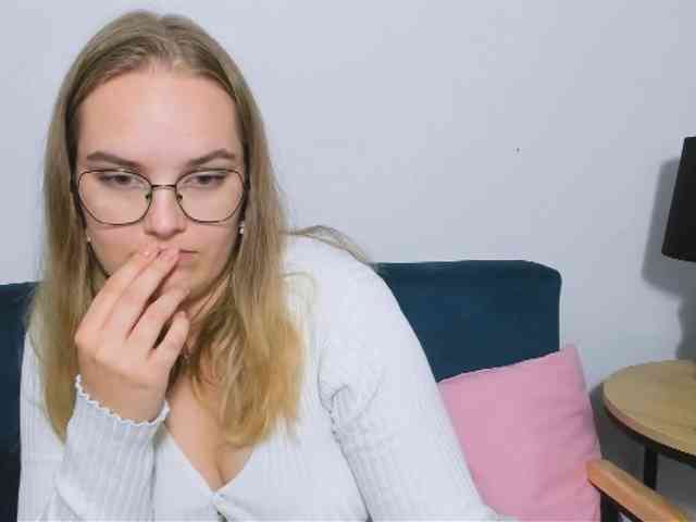 AlicePretty69 webcam