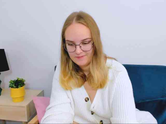 AlicePretty69 webcam