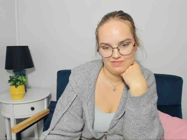 AlicePretty69 webcam