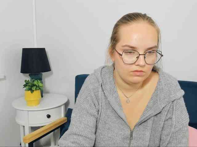 AlicePretty69 webcam