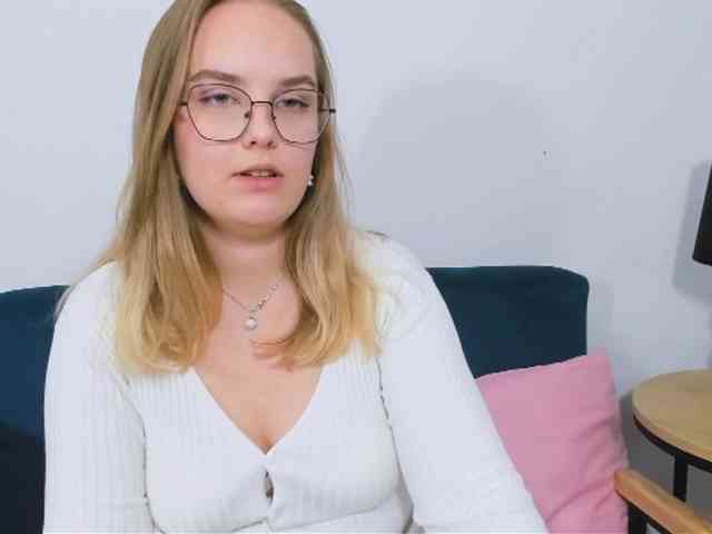AlicePretty69 webcam