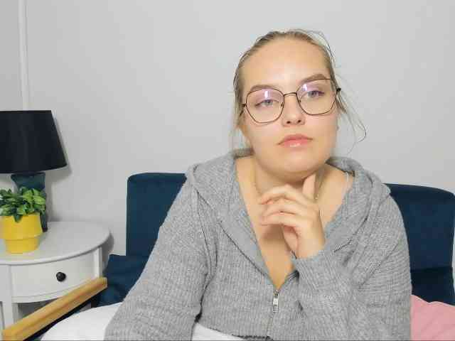 AlicePretty69 webcam