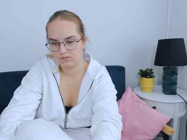 AlicePretty69 webcam