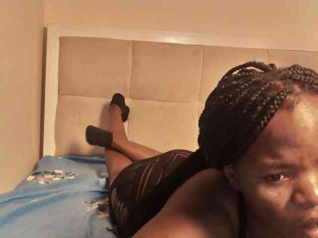 Sexynina25 webcam
