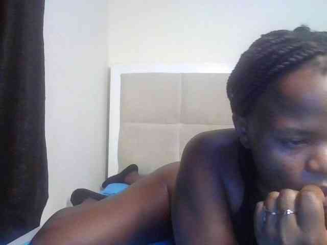 Sexynina25 webcam
