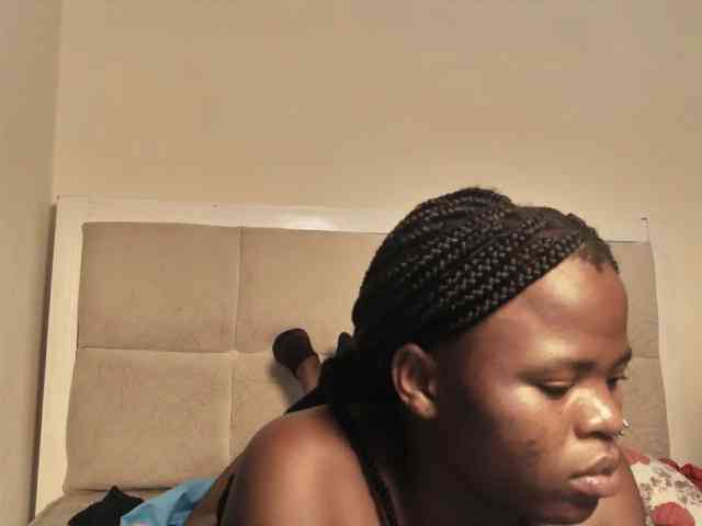 Sexynina25 webcam