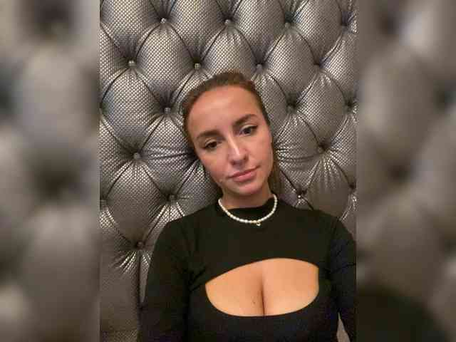KateFoxxx028 webcam