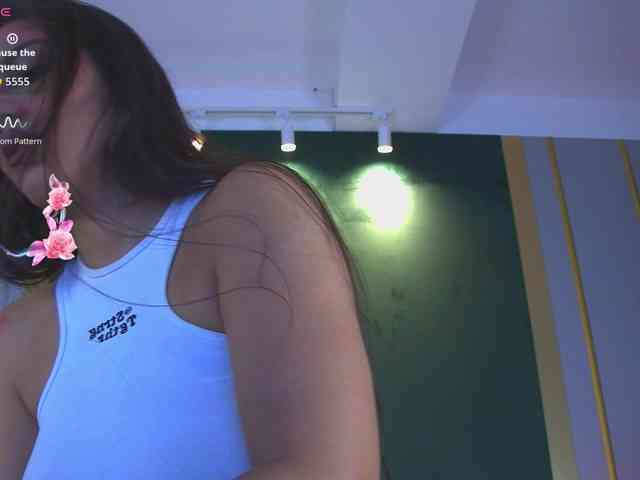 VanessaOlive webcam