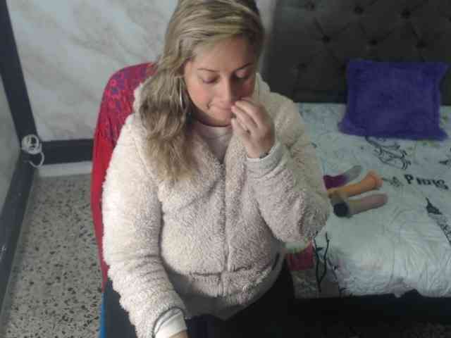 Brendabigtitis webcam