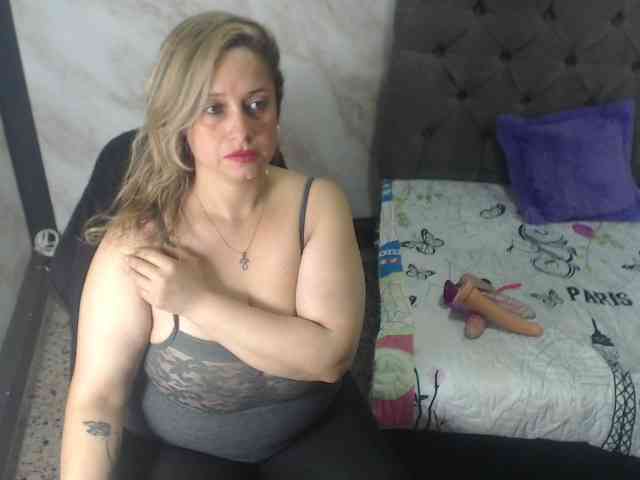 Brendabigtitis webcam