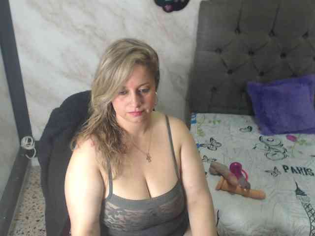 Brendabigtitis webcam