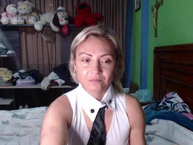 Charlizetheron1 webcam