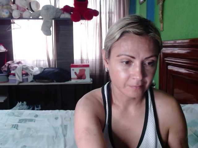 Charlizetheron1 webcam