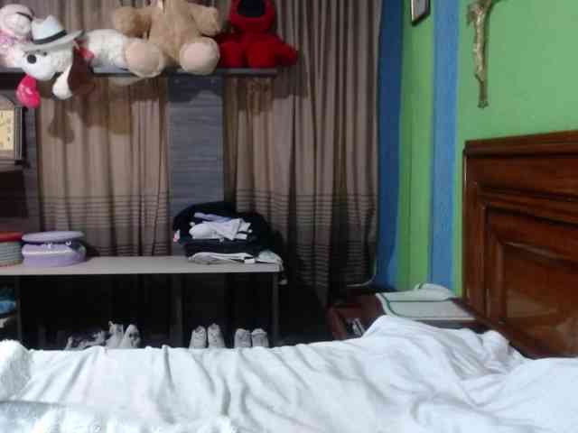 Charlizetheron1 webcam