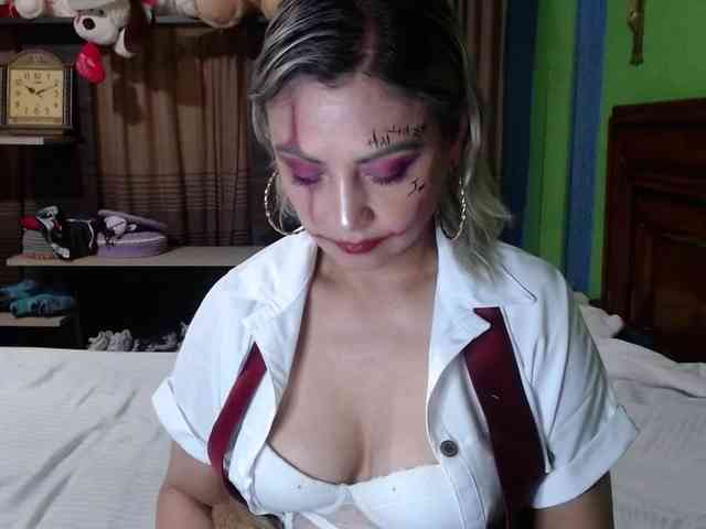 Charlizetheron1 webcam