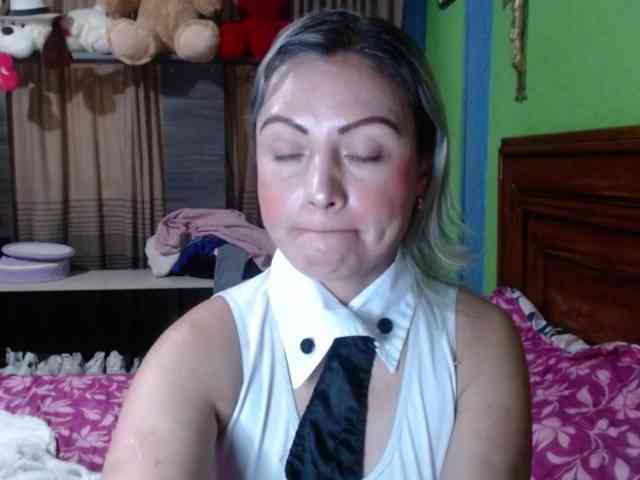 Charlizetheron1 webcam
