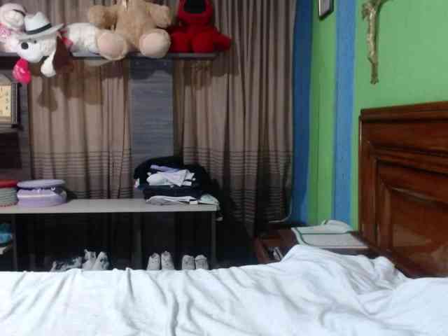 Charlizetheron1 webcam