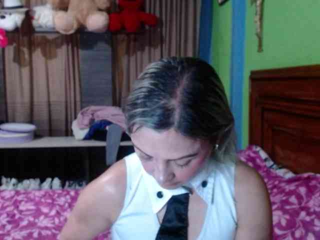 Charlizetheron1 webcam