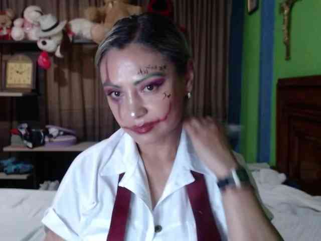 Charlizetheron1 webcam