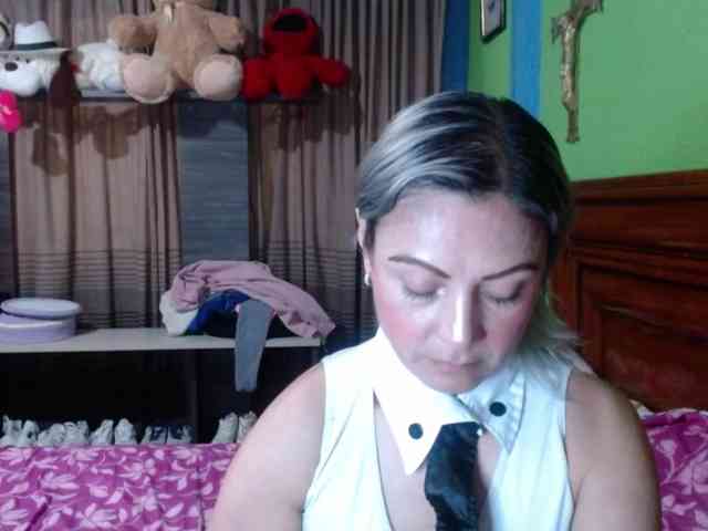 Charlizetheron1 webcam