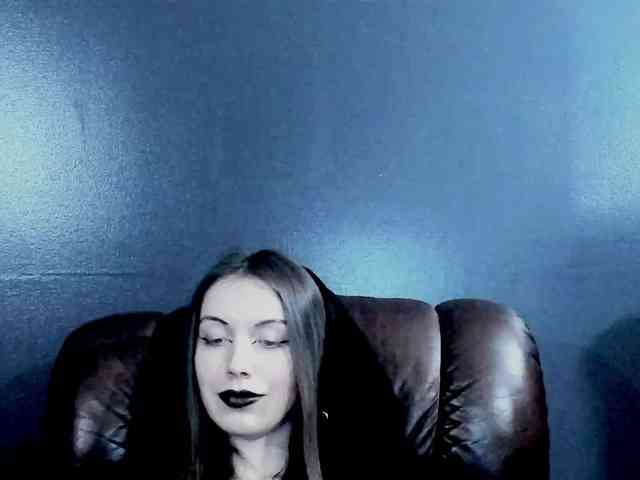 NarcissaDark webcam