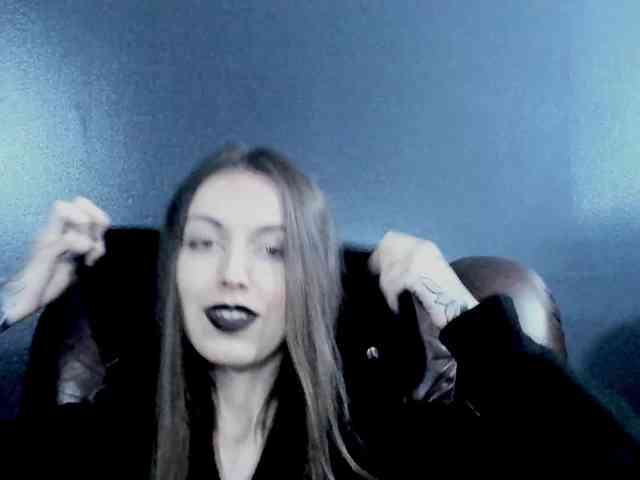 NarcissaDark webcam