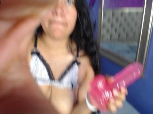 Ashleyy-Babyy webcam