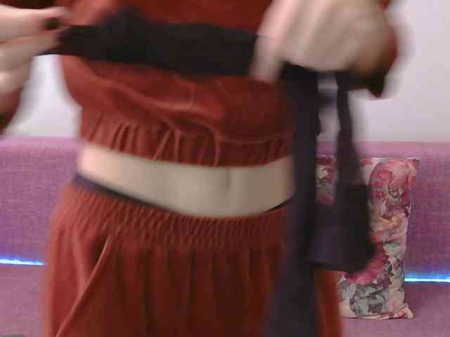 NotSoSweetDasha webcam